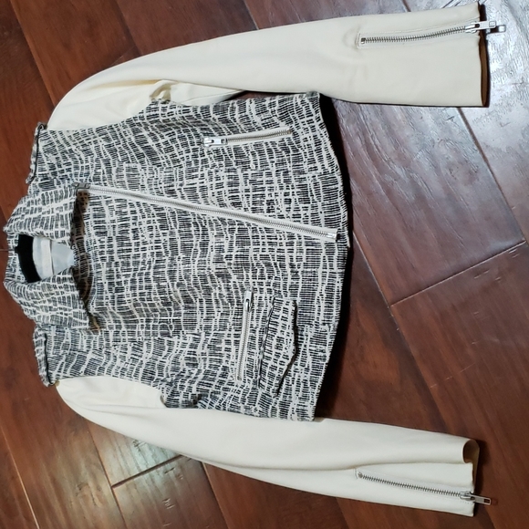 Ramy Brook Leather Sleeve Moto Style Jacket with removable Sleeves - Picture 11 of 11